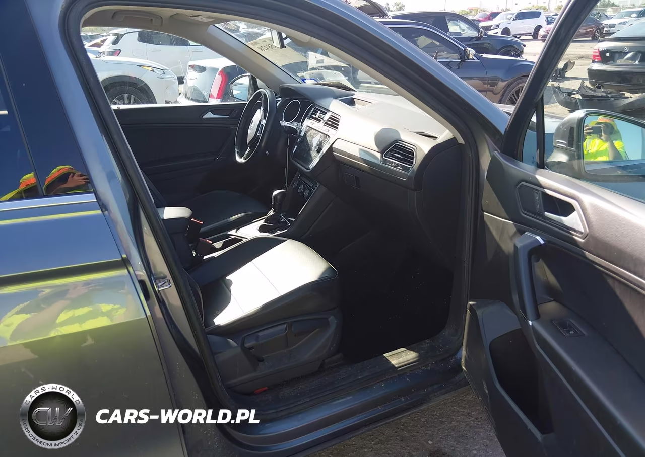 2020 Volkswagen Tiguan 2.0T Se-2.0T Se R-Line Black-2.0T Sel VIN:3VV3B7AX0LM182992 - 5