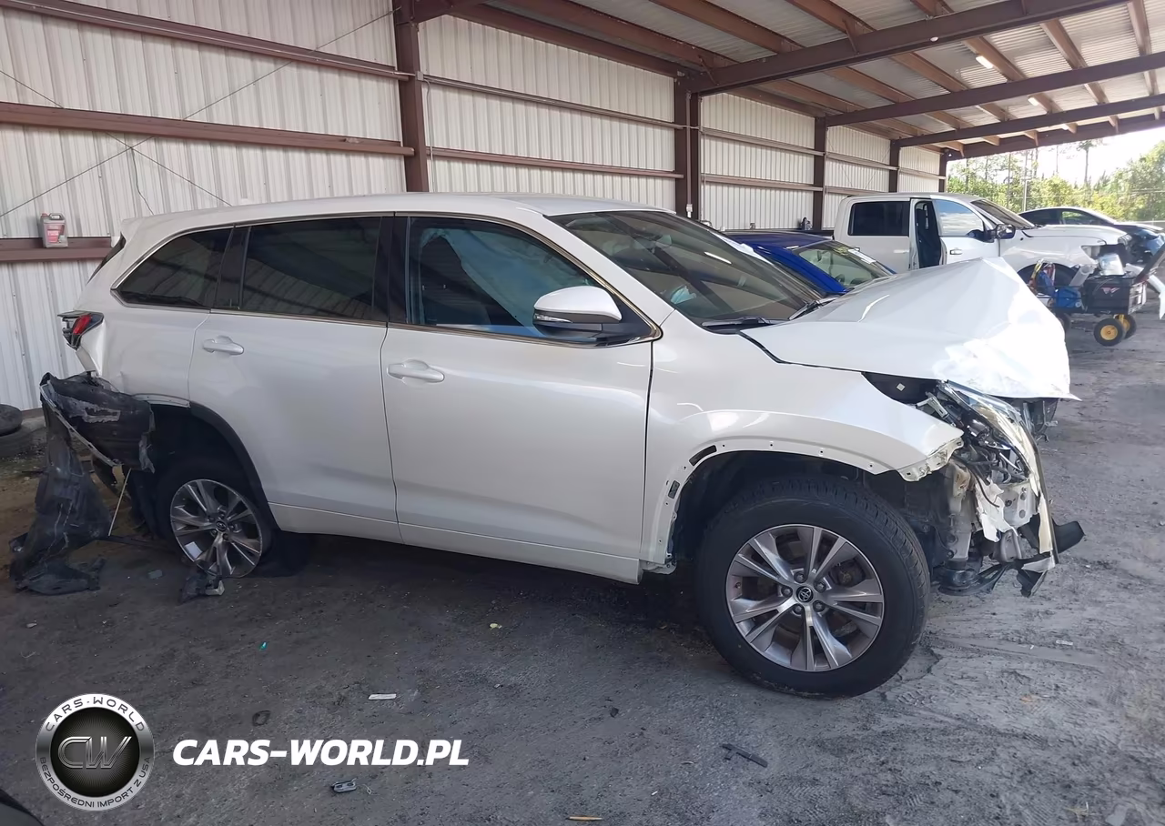2016 Toyota Highlander Le Plus V6 VIN:5TDZKRFH7GS125121 - 13