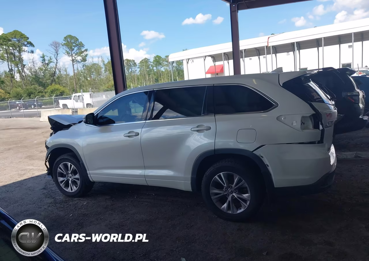 2016 Toyota Highlander Le Plus V6 VIN:5TDZKRFH7GS125121 - 14