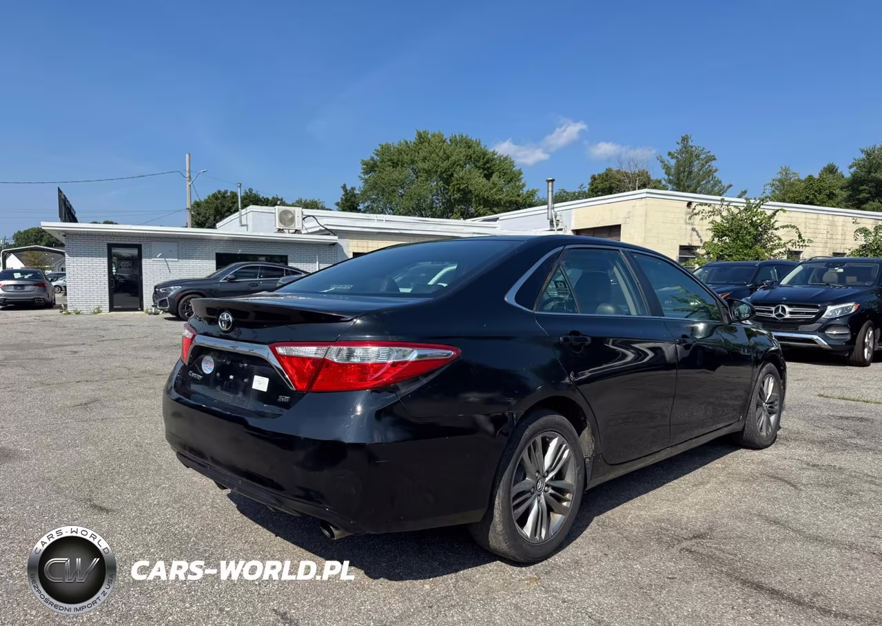 2016 Toyota Camry Se VIN:4T1BF1FK7GU238321 - 4