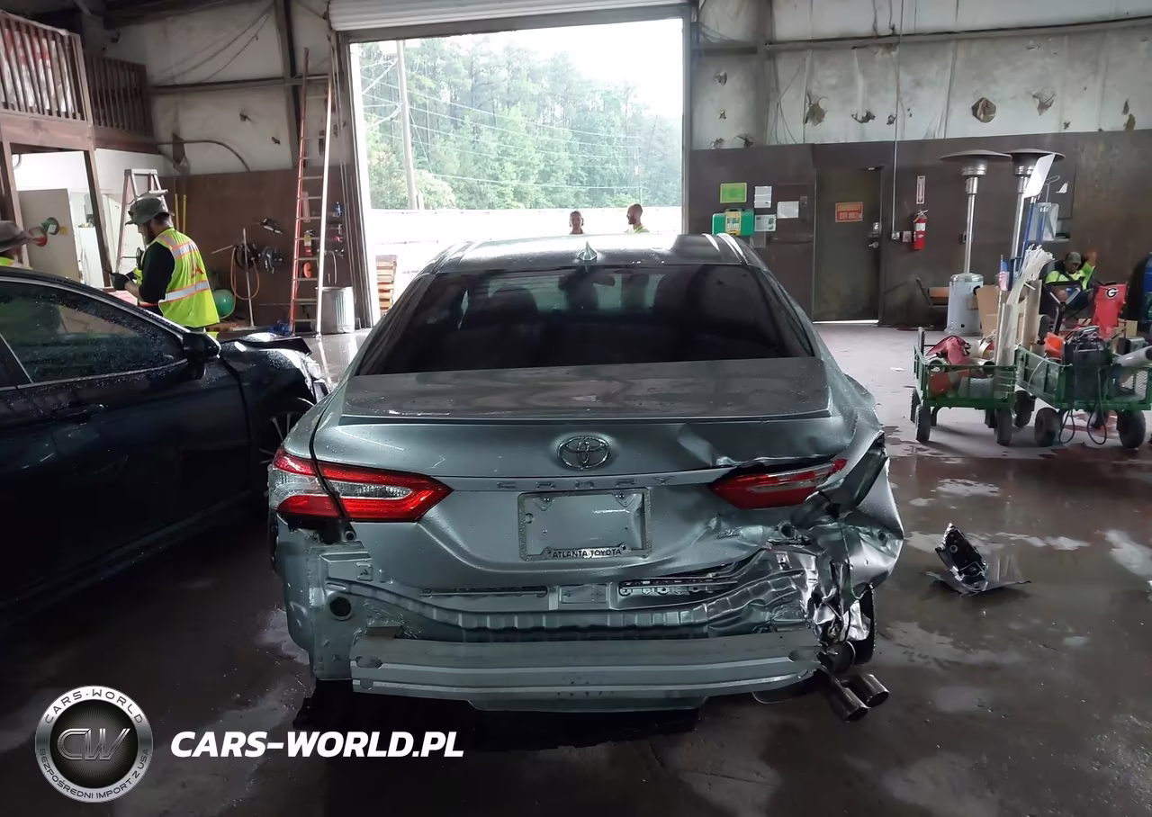 2020 Toyota Camry Se VIN:4T1G11AK2LU505564 - 16