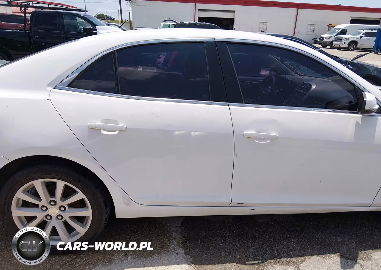 2015 Chevrolet Malibu 2Lt VIN:1G11D5SL0FF126466 - 13