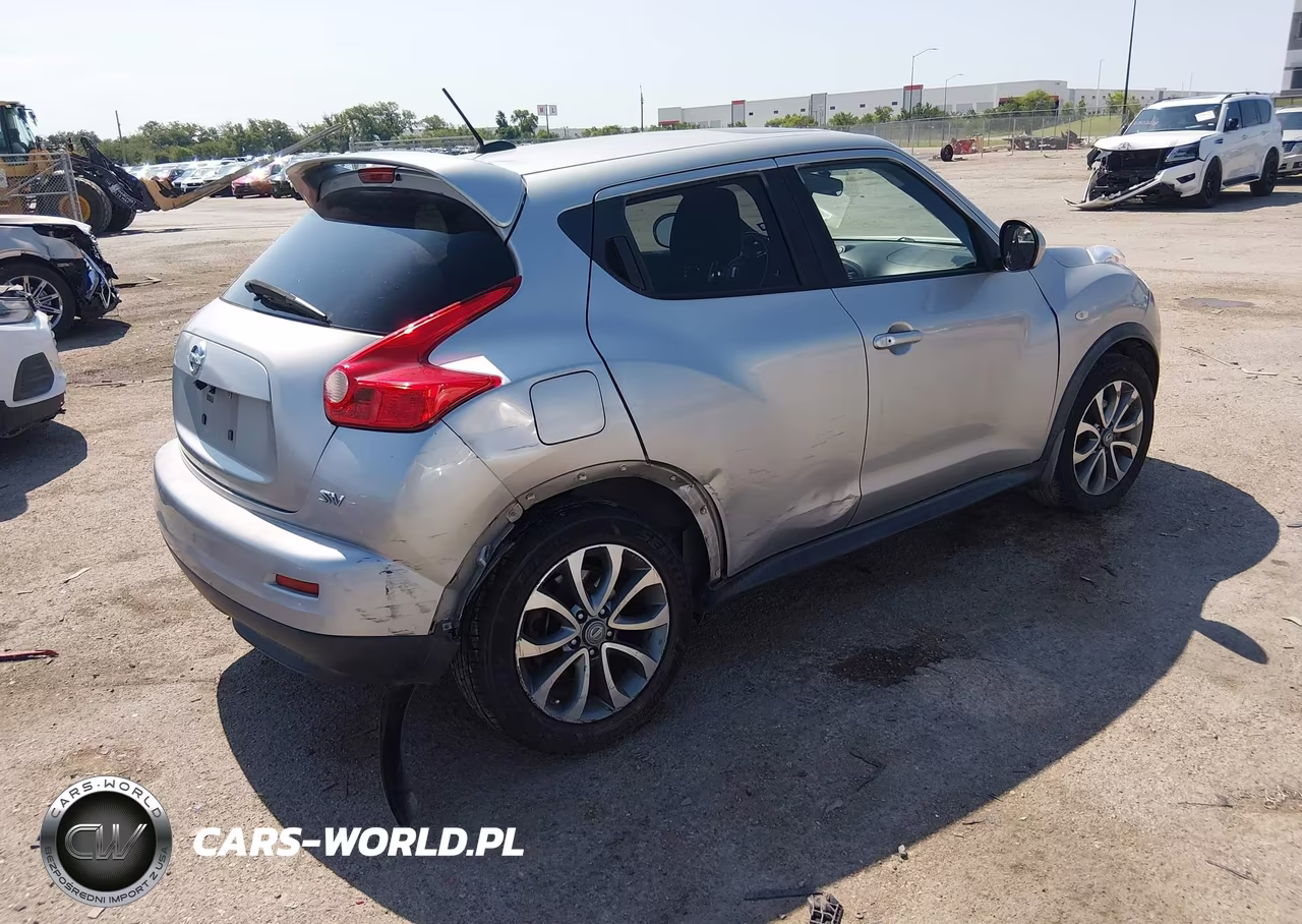 2011 Nissan Juke Sv VIN:JN8AF5MR6BT019229 - 4
