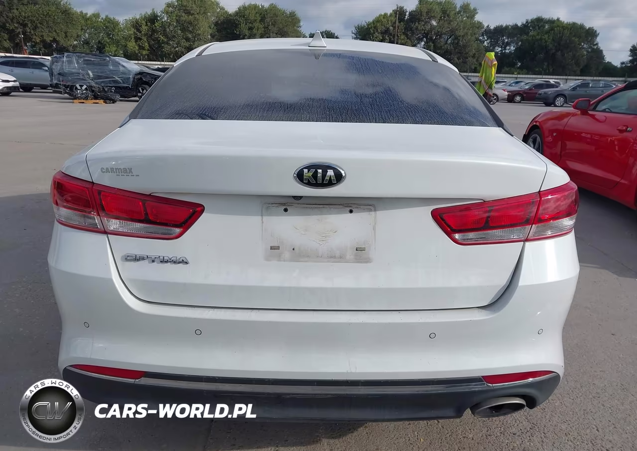2018 Kia Optima Lx VIN:5XXGT4L34JG256984 - 17