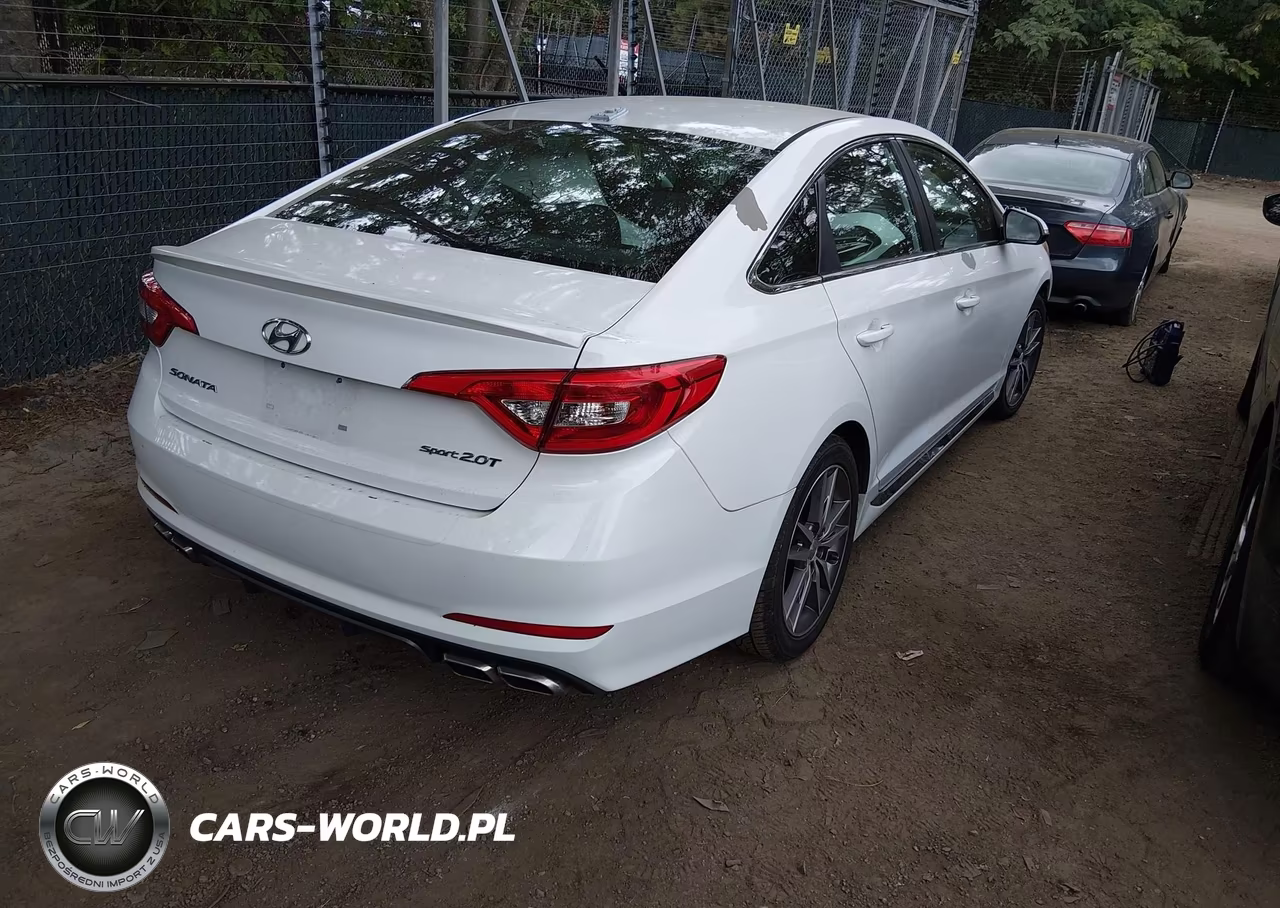 2017 Hyundai Sonata Sport 2.0T VIN:5NPE34AB5HH457518 - 4
