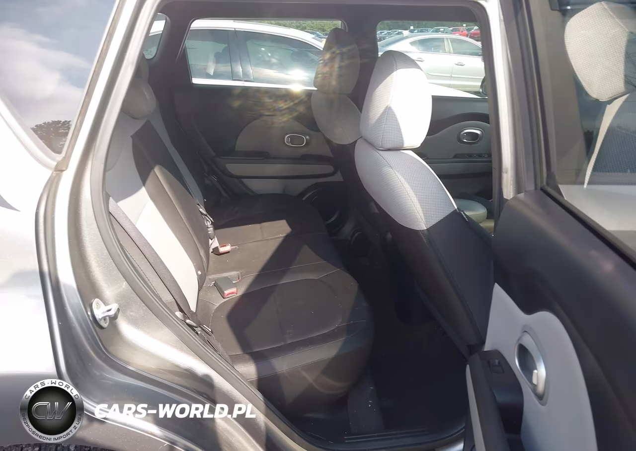 2016 Kia Soul VIN:KNDJN2A21G7284144 - 8