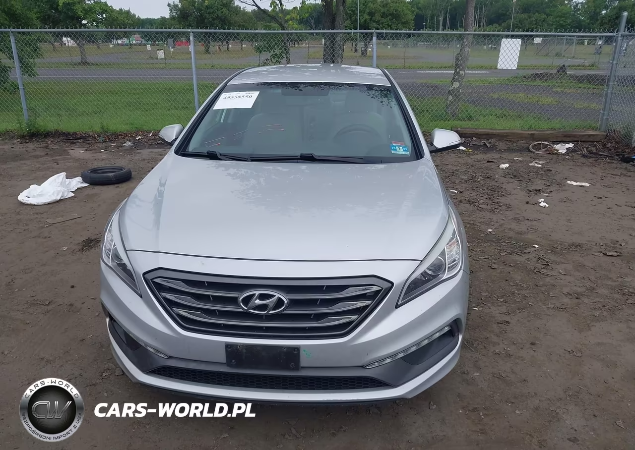 2015 Hyundai Sonata Sport VIN:5NPE34AF7FH133776 - 12