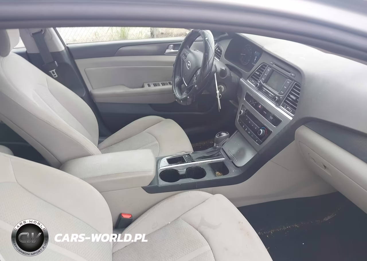 2015 Hyundai Sonata Sport VIN:5NPE34AF7FH133776 - 5