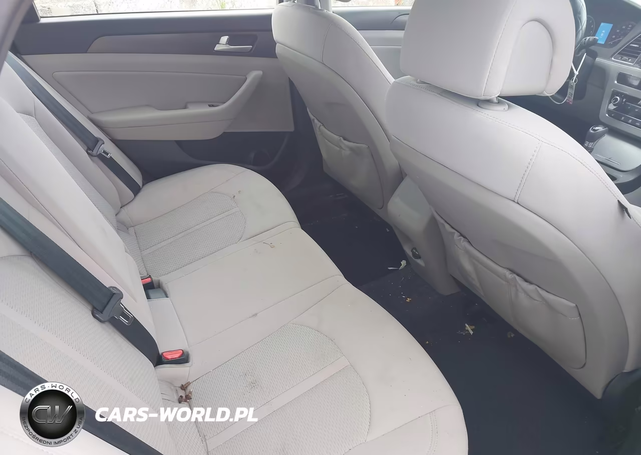 2015 Hyundai Sonata Sport VIN:5NPE34AF7FH133776 - 8