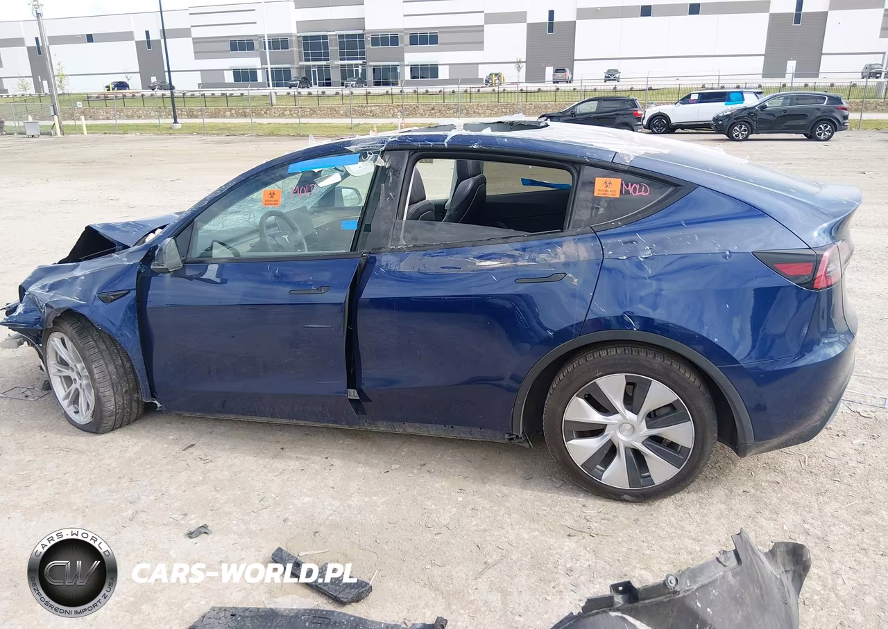2023 Tesla Model Y Awd-Long Range Dual Motor All-Wheel Drive VIN:7SAYGDEE4PF625591 - 12