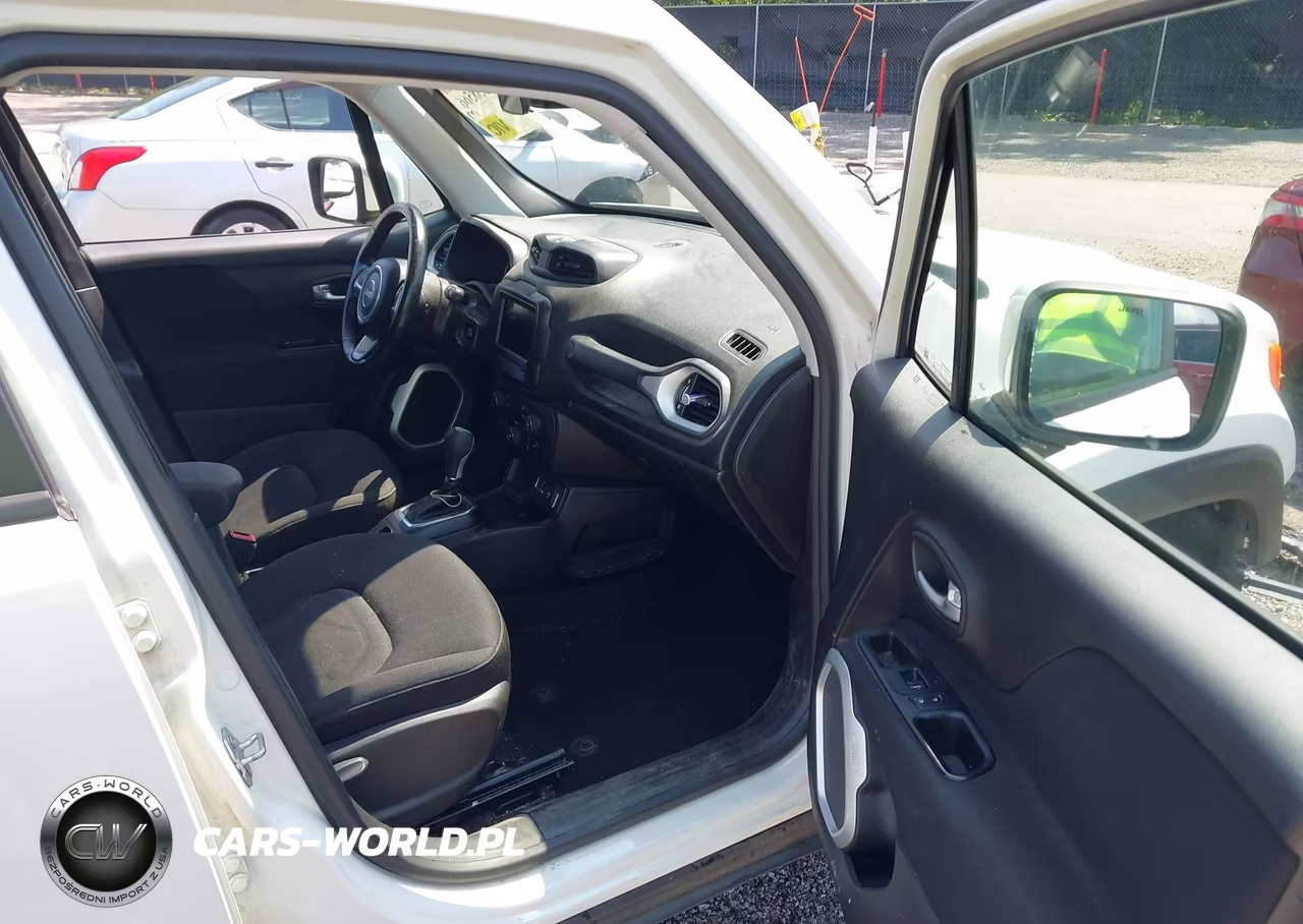 2018 Jeep Renegade Latitude Fwd VIN:ZACCJABB9JPG70575 - 5