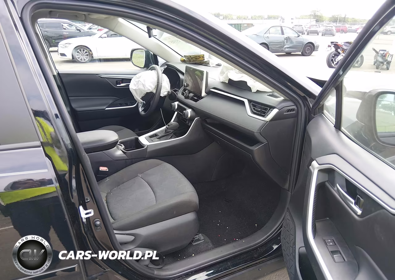 2025 Toyota Rav4 Xle VIN:2T3P1RFV6SC517919 - 5