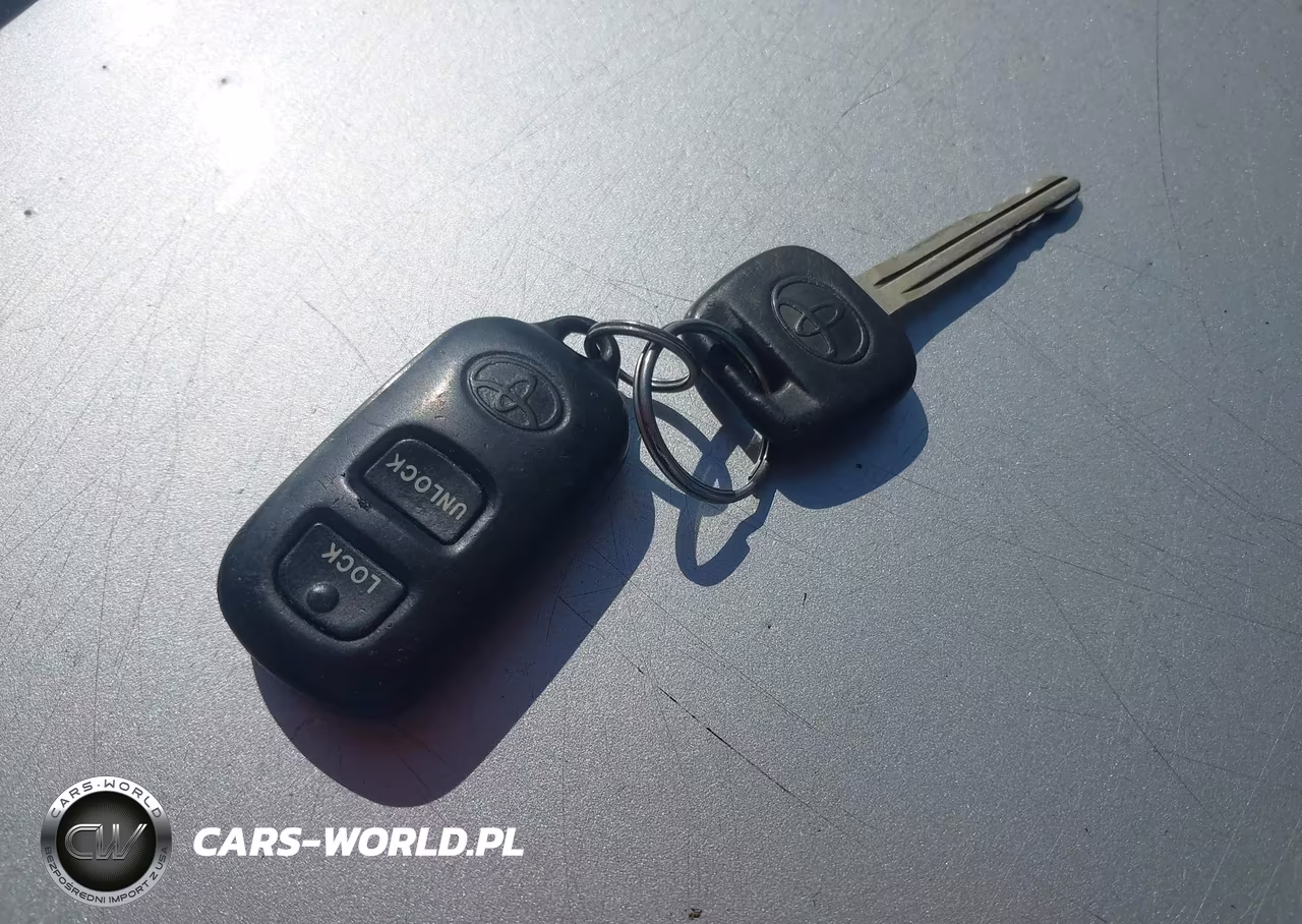 2004 Toyota Corolla Le VIN:1NXBR32E74Z300265 - 11