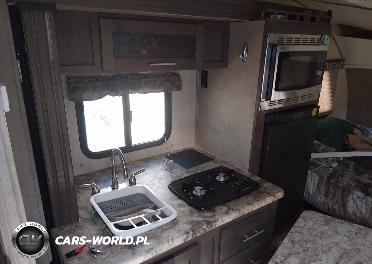 2016 Coachmen Travel VIN:4X4TRPT13GL014431 - 16