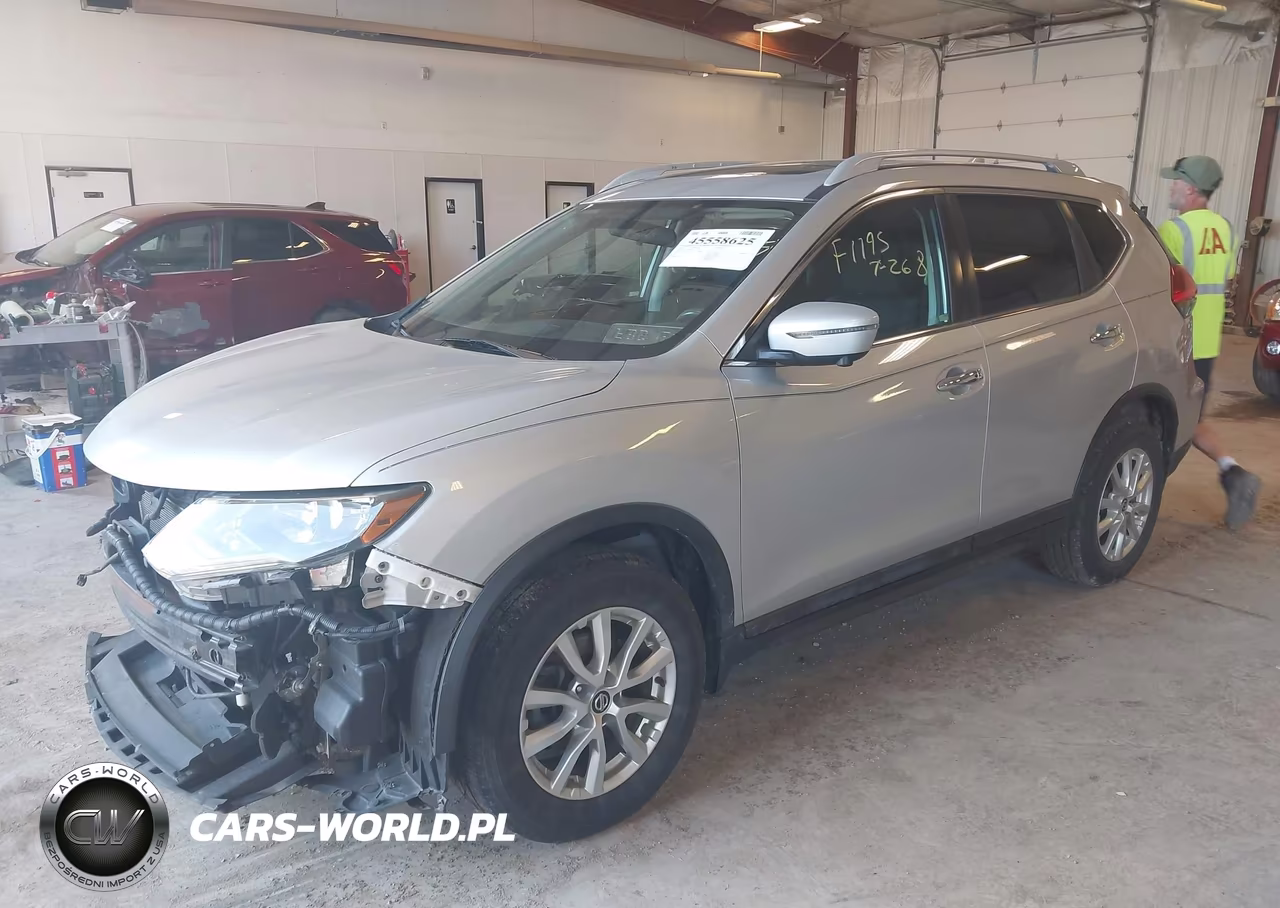 2017 Nissan Rogue Sv VIN:5N1AT2MV8HC771132 - 2