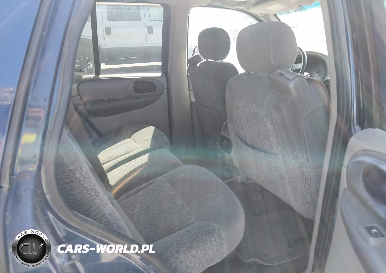 2002 Chevrolet Trailblazer Ls VIN:1GNDT13SX22371368 - 8