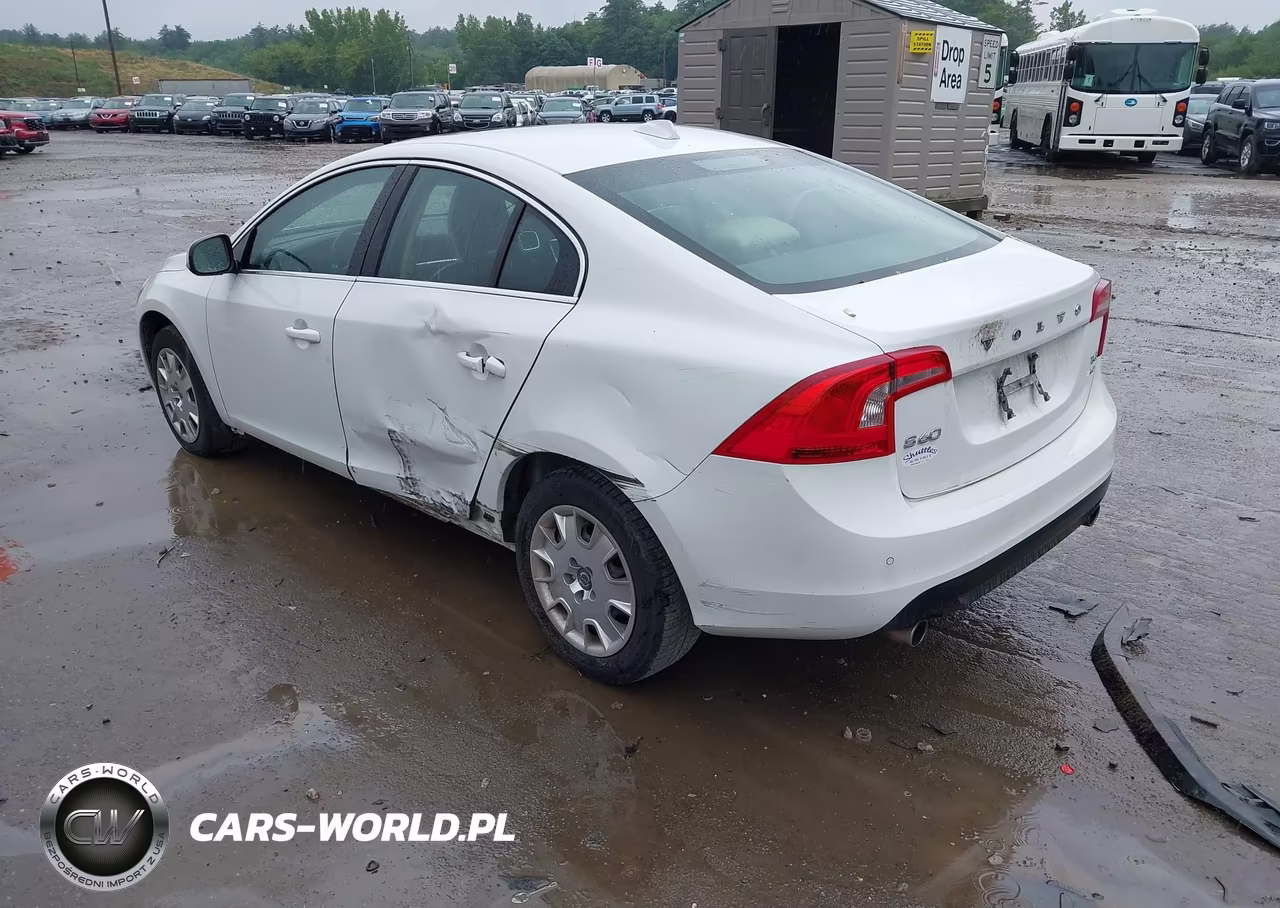 2013 Volvo S60 T5 VIN:YV1612FH0D2199975 - 3