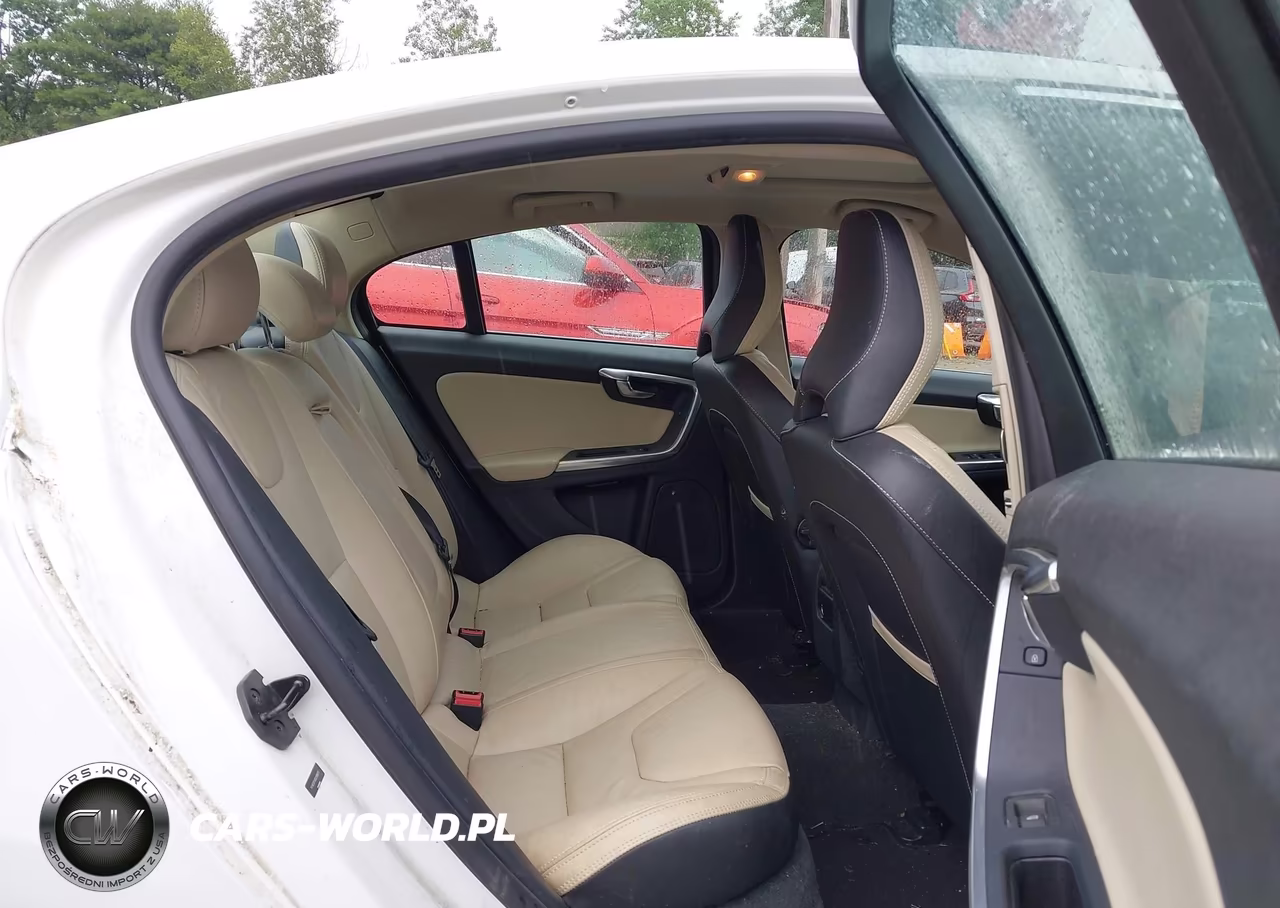 2013 Volvo S60 T5 VIN:YV1612FH0D2199975 - 8