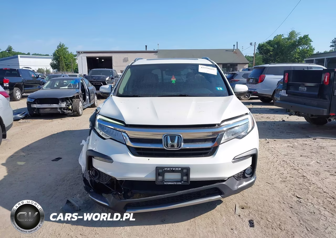 2019 Honda Pilot Touring VIN:5FNYF6H64KB034704 - 12