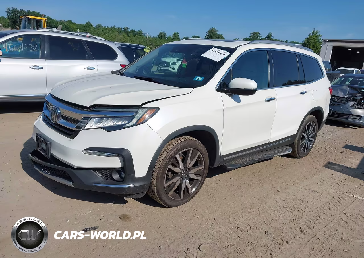 2019 Honda Pilot Touring VIN:5FNYF6H64KB034704 - 2