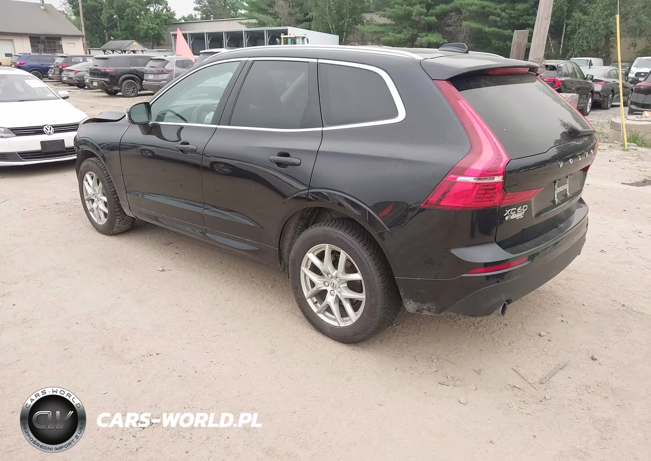 2021 Volvo Xc60 T5 Momentum VIN:YV4102RK0M1749396 - 3
