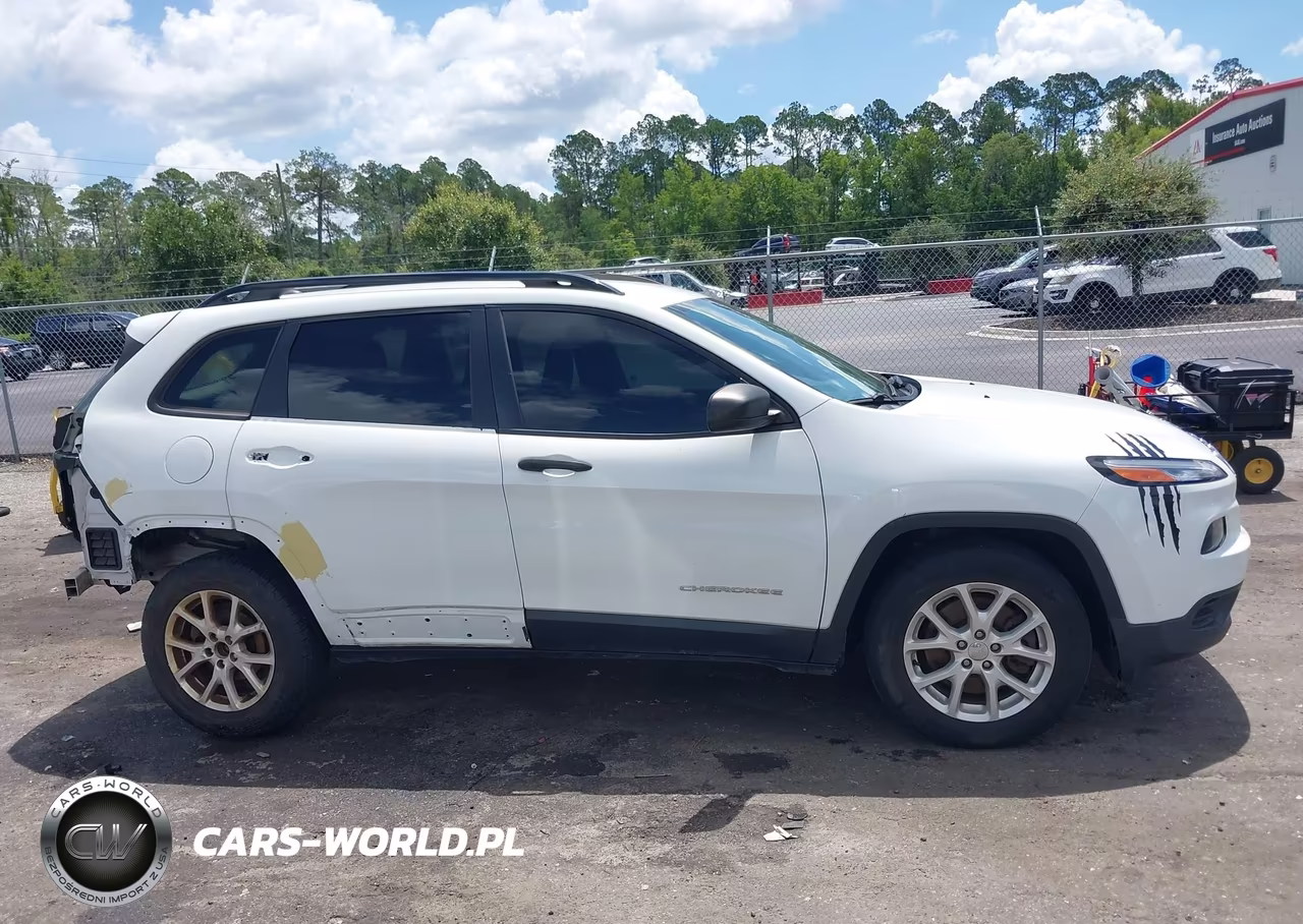 2016 Jeep Cherokee Sport VIN:1C4PJLAB2GW160966 - 13