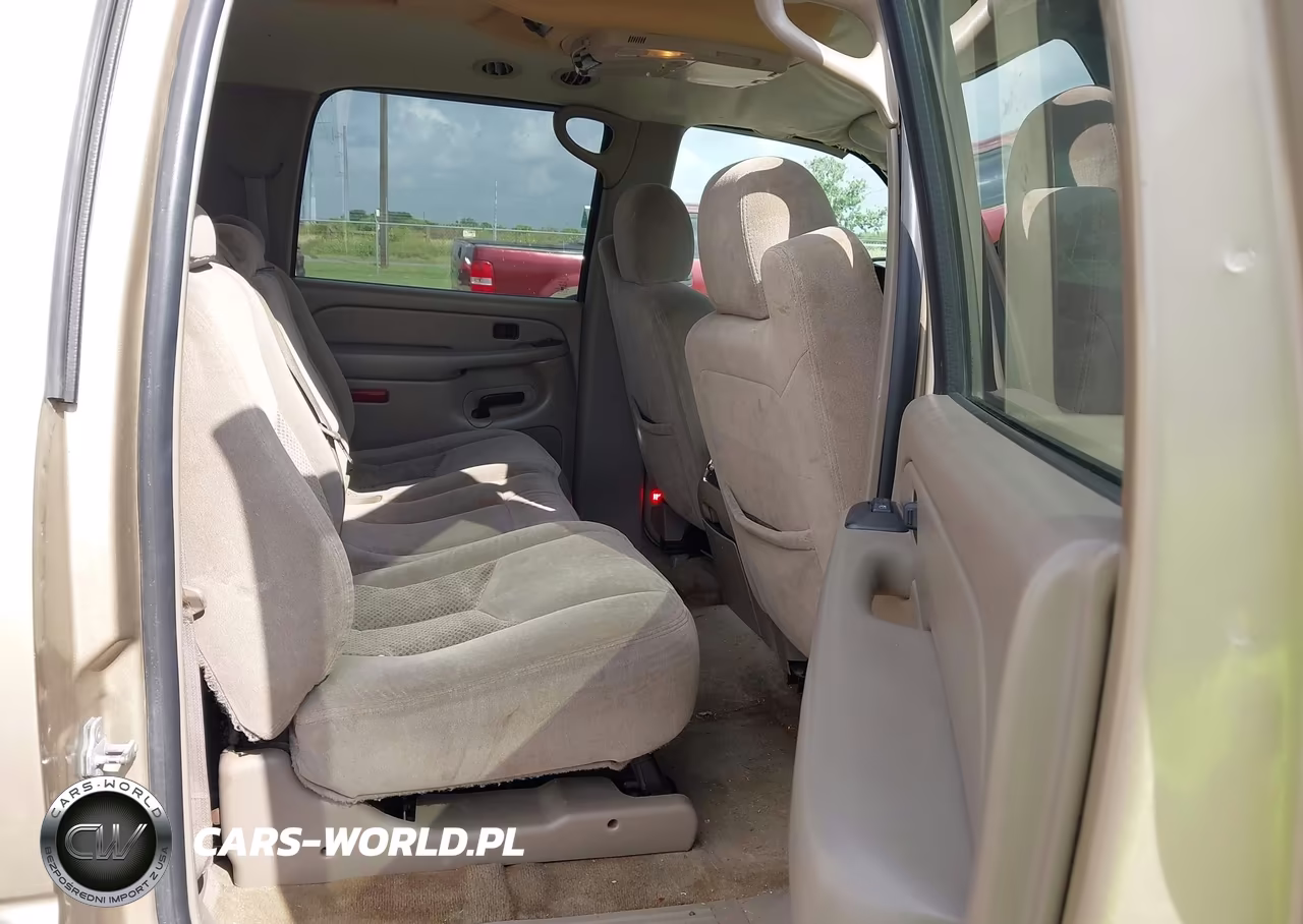 2005 Chevrolet Suburban 1500 Ls VIN:1GNEC16Z25J251233 - 8
