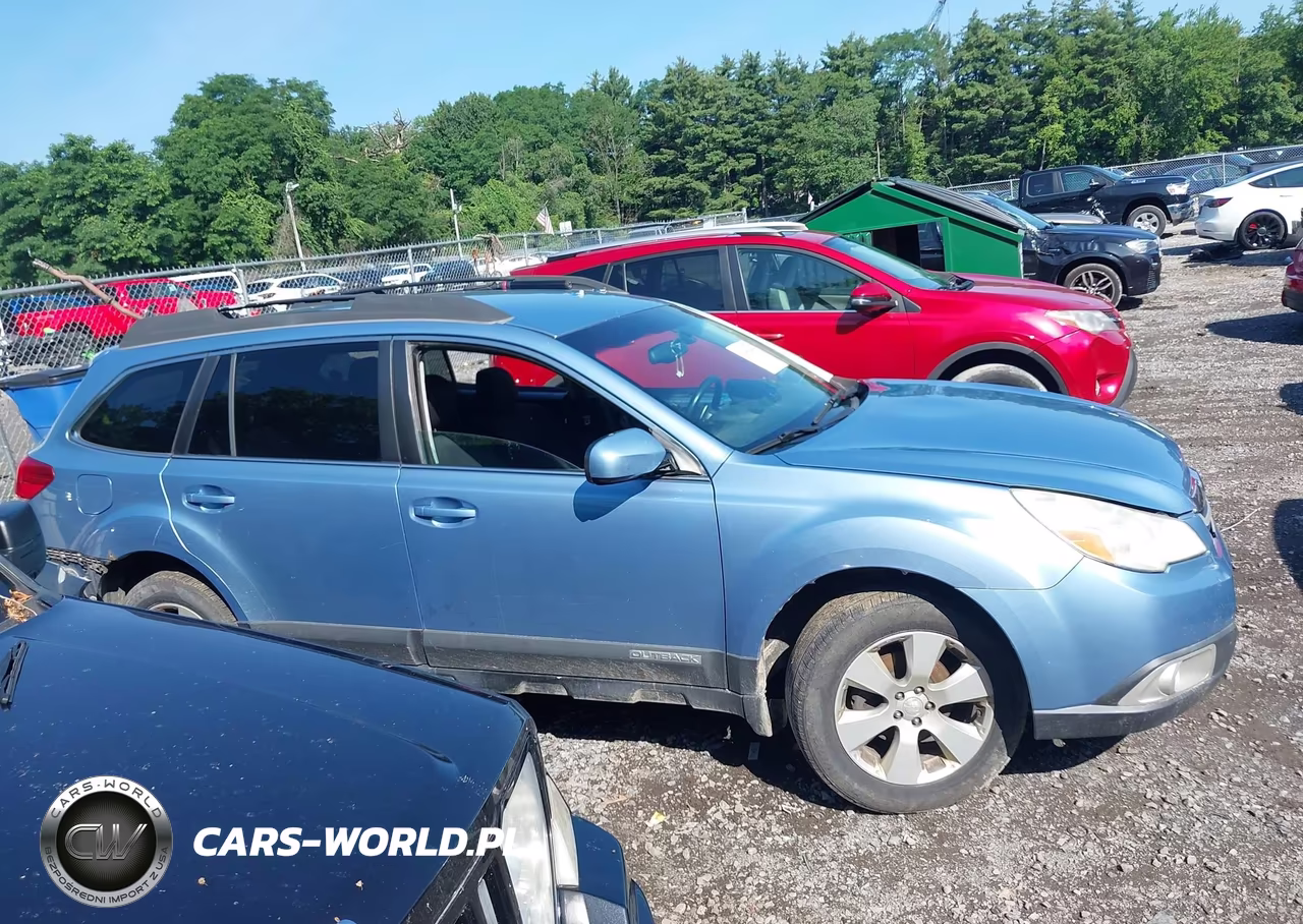 2010 Subaru Outback 2.5I Premium VIN:4S4BRBCCXA3356791 - 13