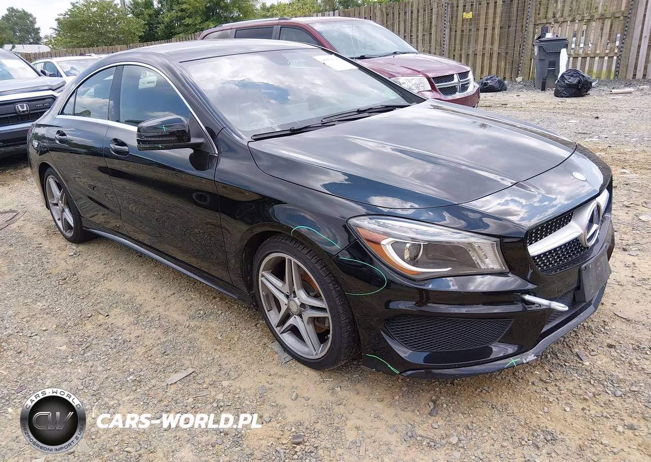 2014 Mercedes-Benz Cla 250 4Matic – zdjęcie 1 z 12