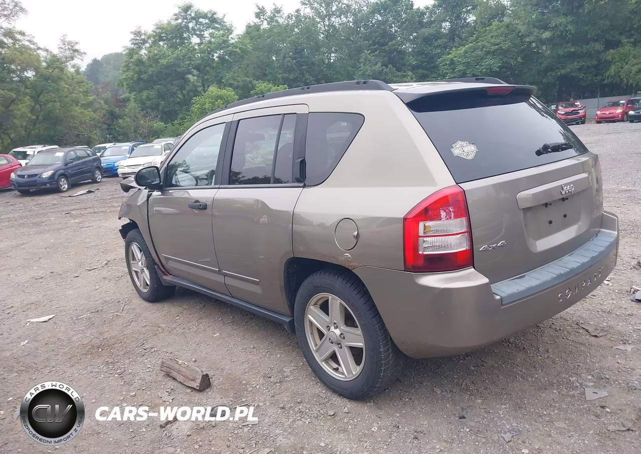2008 Jeep Compass Sport VIN:1J8FF47W88D584686 - 3