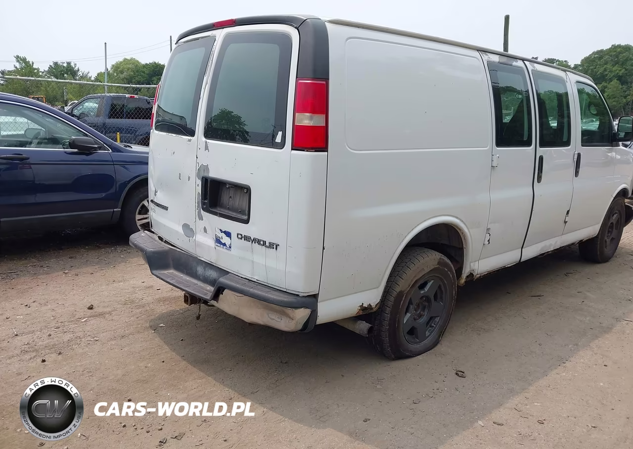 2006 Chevrolet Express Work Van VIN:1GCEG15X661174607 - 4