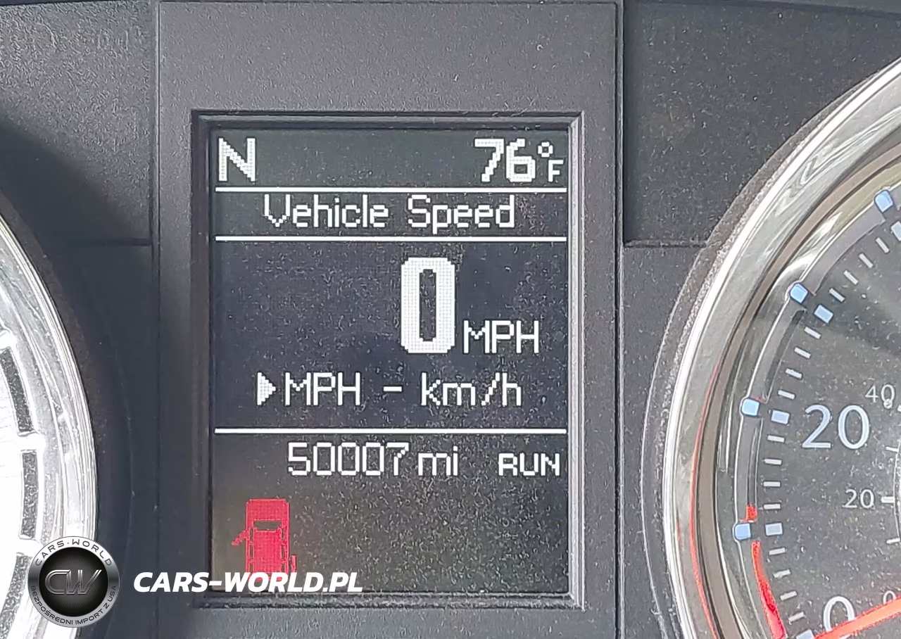 2015 Chrysler Town & Country Touring VIN:2C4RC1BG7FR573216 - 15