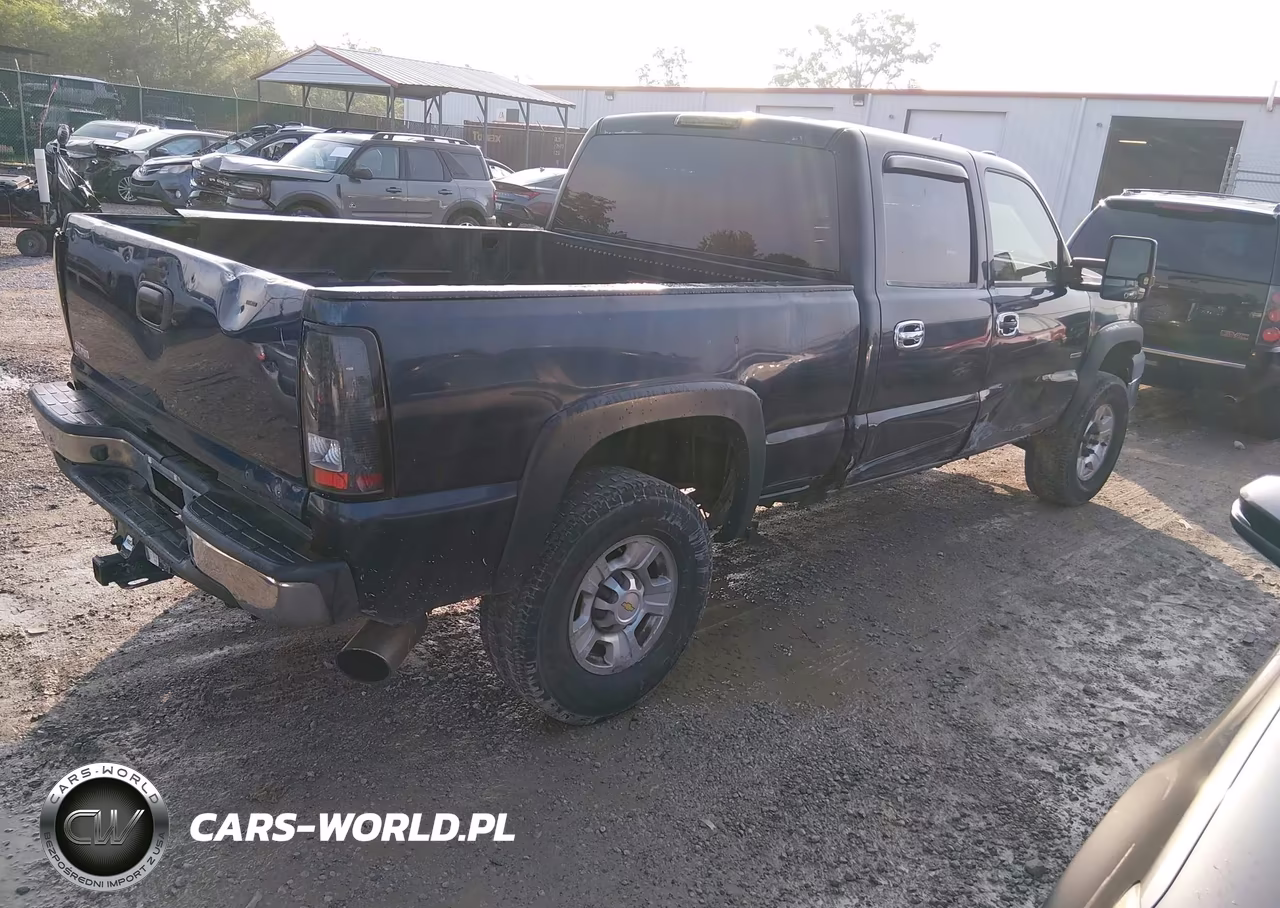2005 Chevrolet Silverado 2500Hd Ls VIN:1GCHK23215F970711 - 4