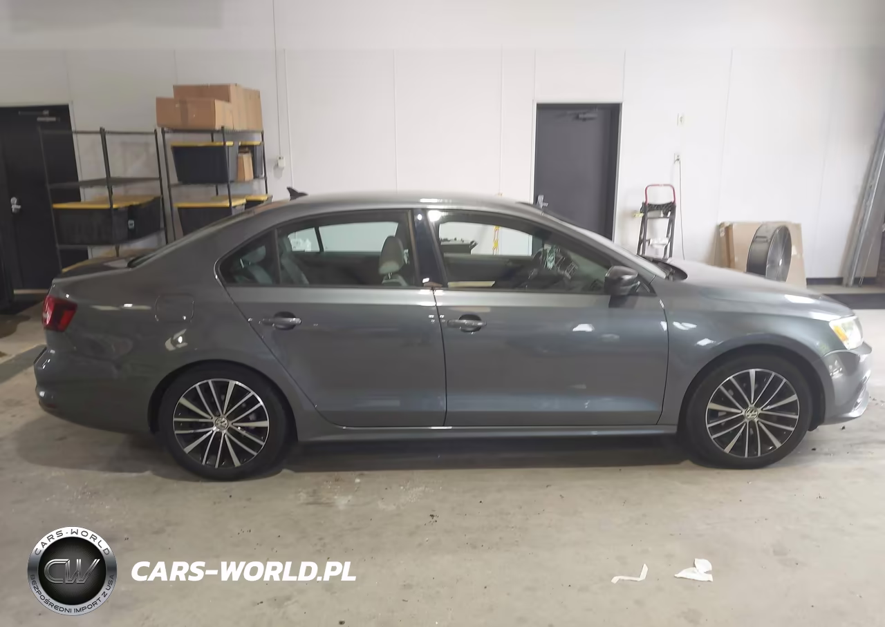 2016 Volkswagen Jetta 1.8T Sport VIN:3VWD17AJ2GM414125 - 13