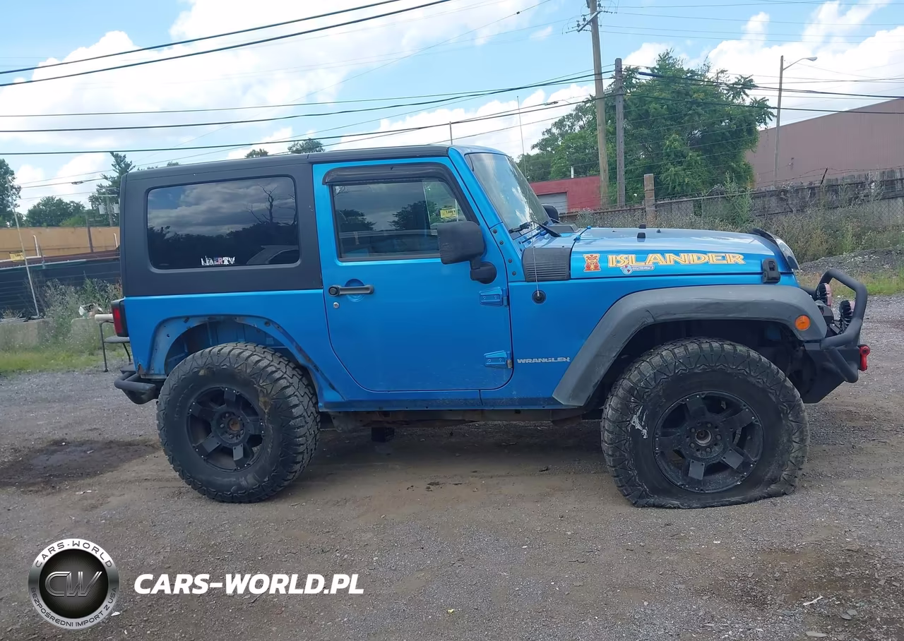 2010 Jeep Wrangler Sport VIN:1J4AA2D1XAL177858 - 13