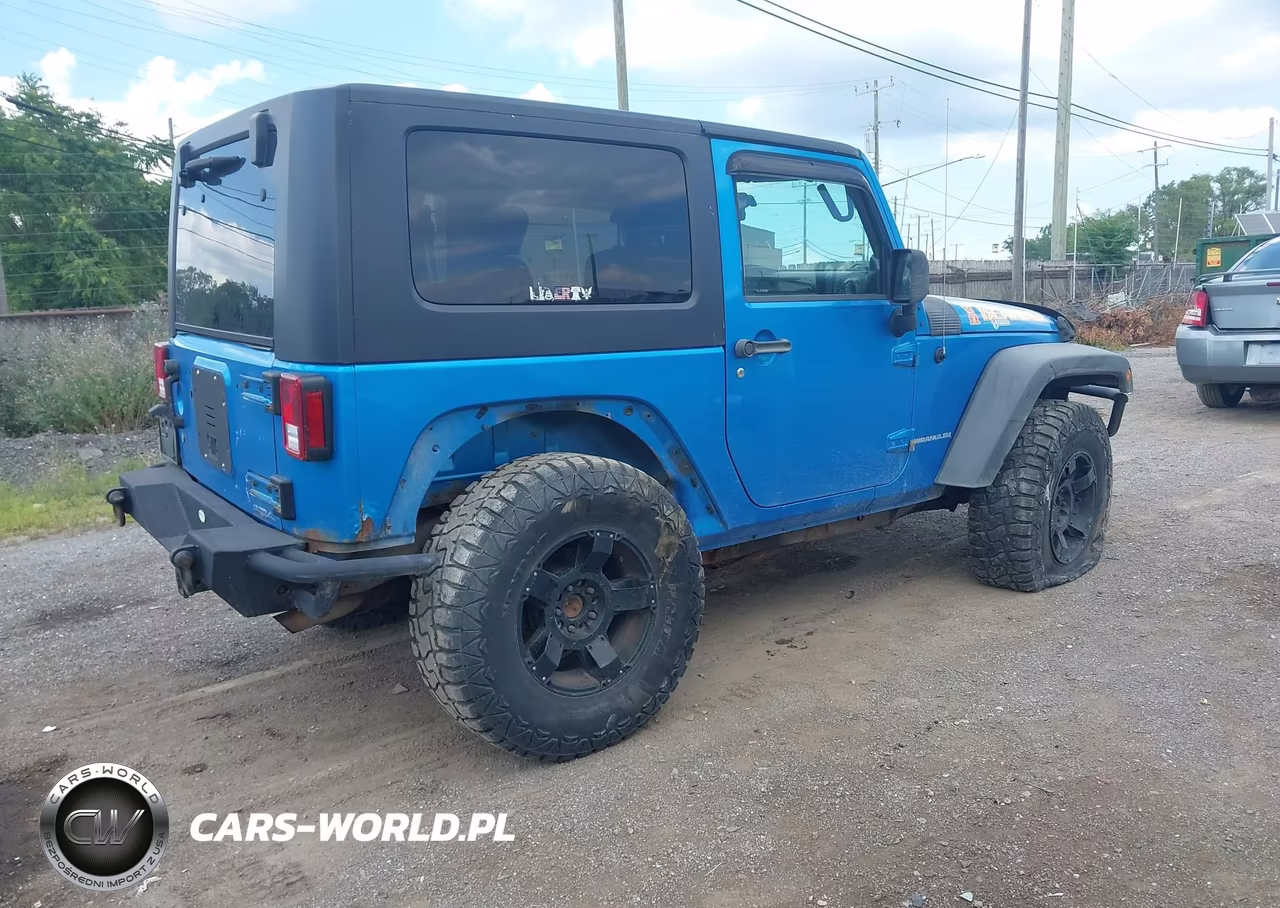 2010 Jeep Wrangler Sport VIN:1J4AA2D1XAL177858 - 4