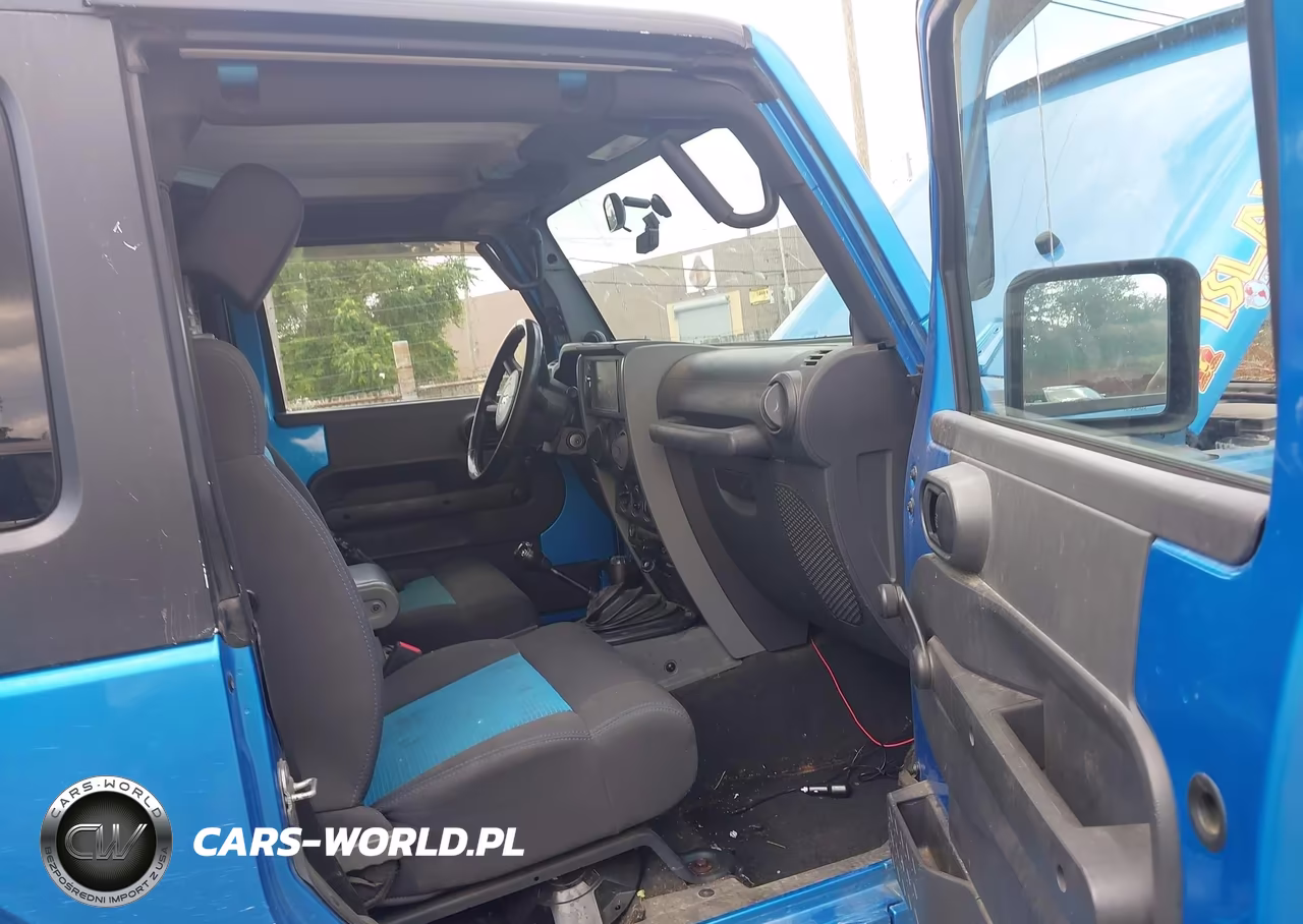 2010 Jeep Wrangler Sport VIN:1J4AA2D1XAL177858 - 5