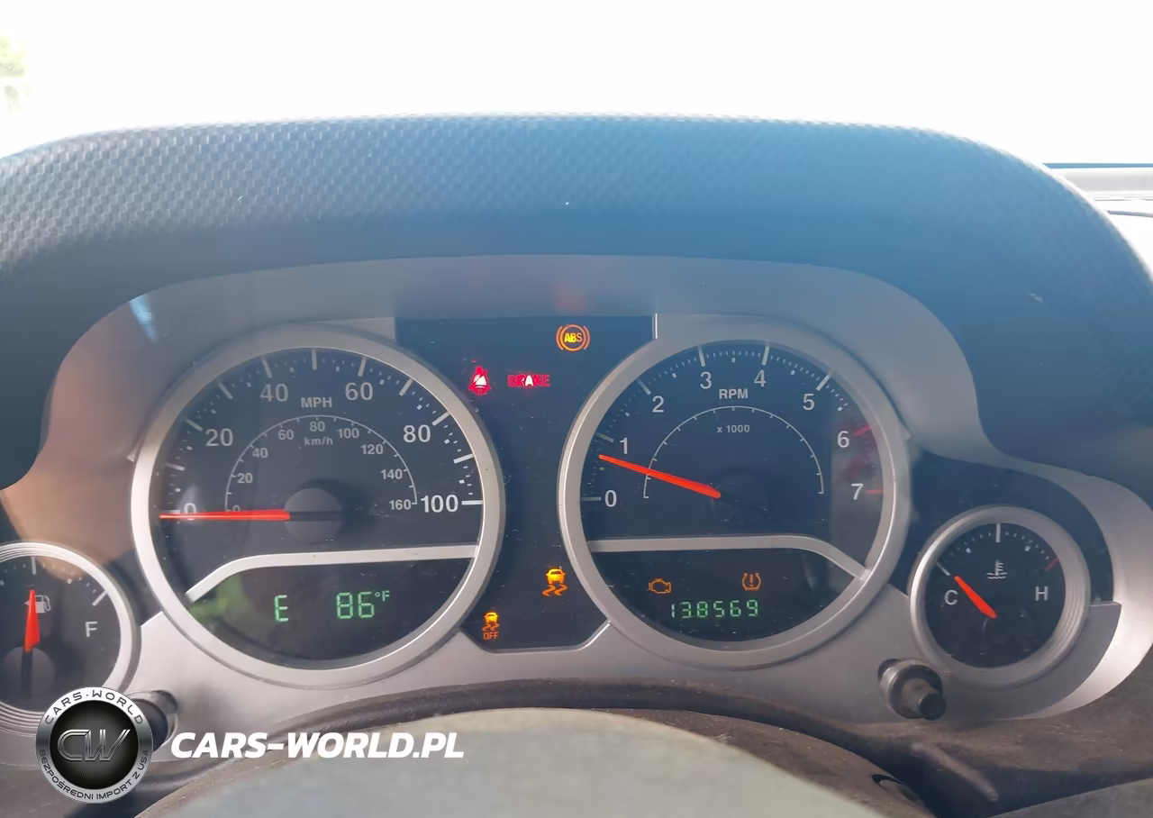 2010 Jeep Wrangler Sport VIN:1J4AA2D1XAL177858 - 7