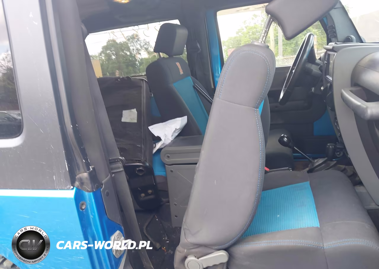 2010 Jeep Wrangler Sport VIN:1J4AA2D1XAL177858 - 8