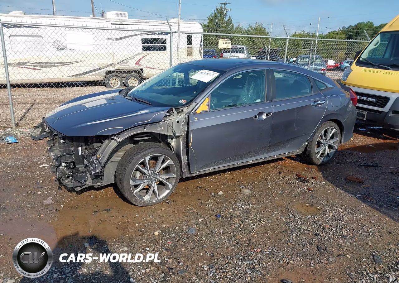 2019 Honda Civic Touring VIN:19XFC1F98KE007284 - 2