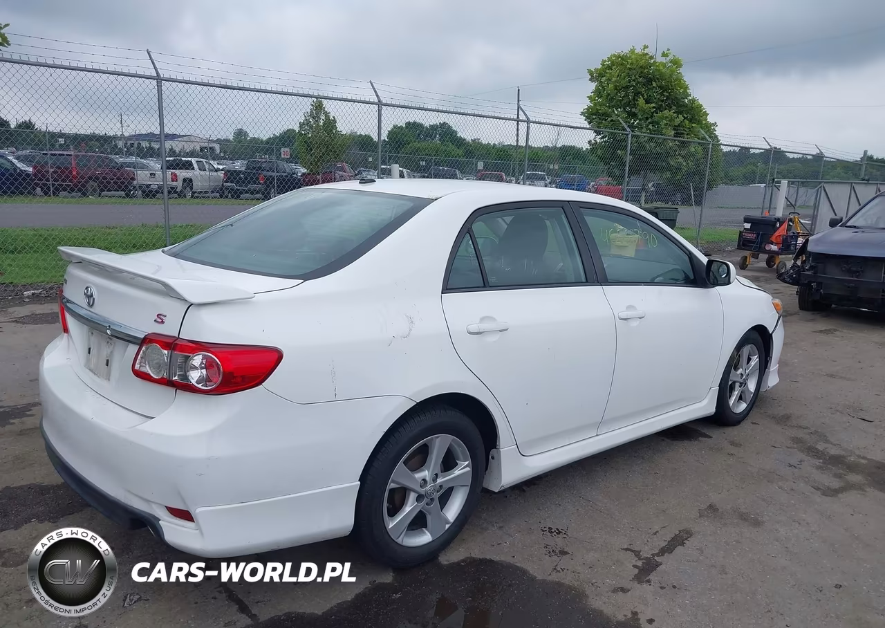 2013 Toyota Corolla S VIN:5YFBU4EE6DP126156 - 4