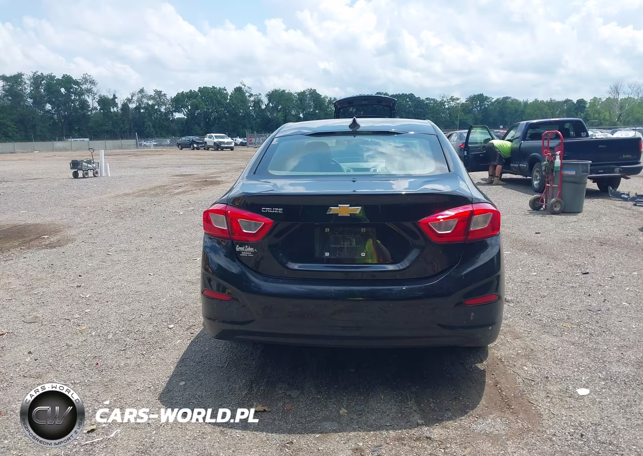2018 Chevrolet Cruze Ls Auto VIN:1G1BC5SM0J7162659 - 16