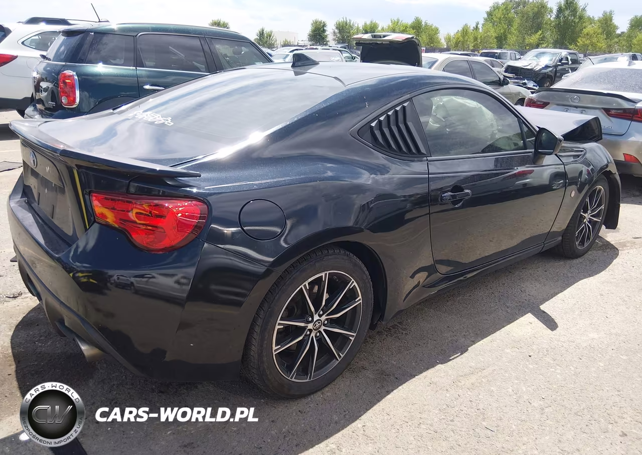 2017 Toyota 86 VIN:JF1ZNAA14H8711094 - 4