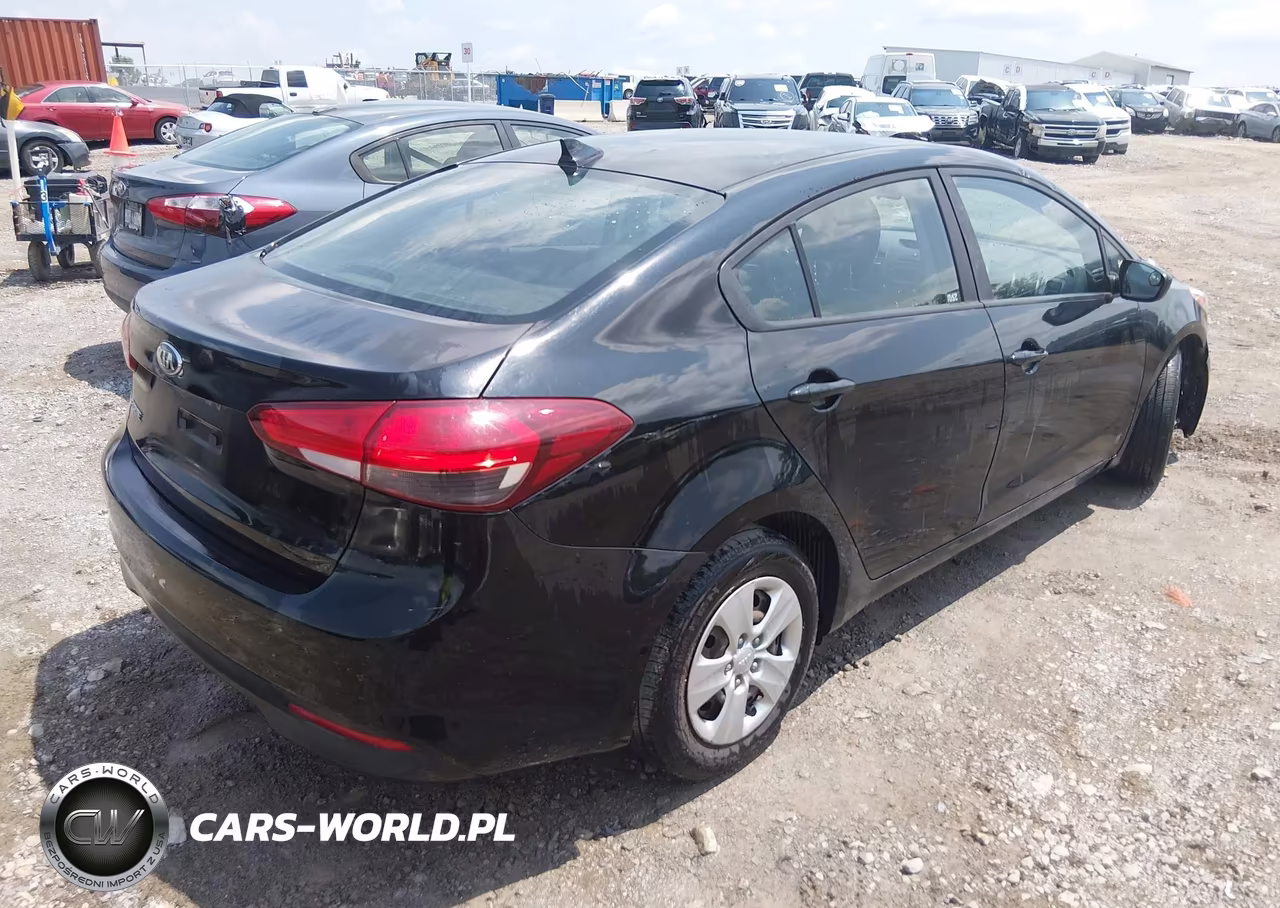 2017 Kia Forte Lx VIN:3KPFK4A76HE054025 - 4