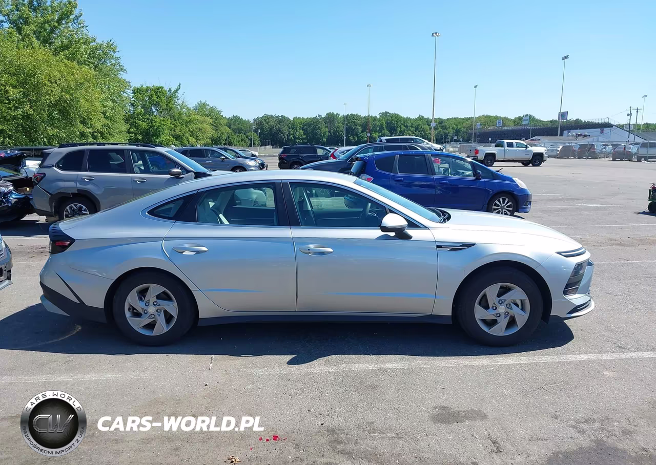 2025 Hyundai Sonata Se VIN:KMHL24JA9SA431645 - 13