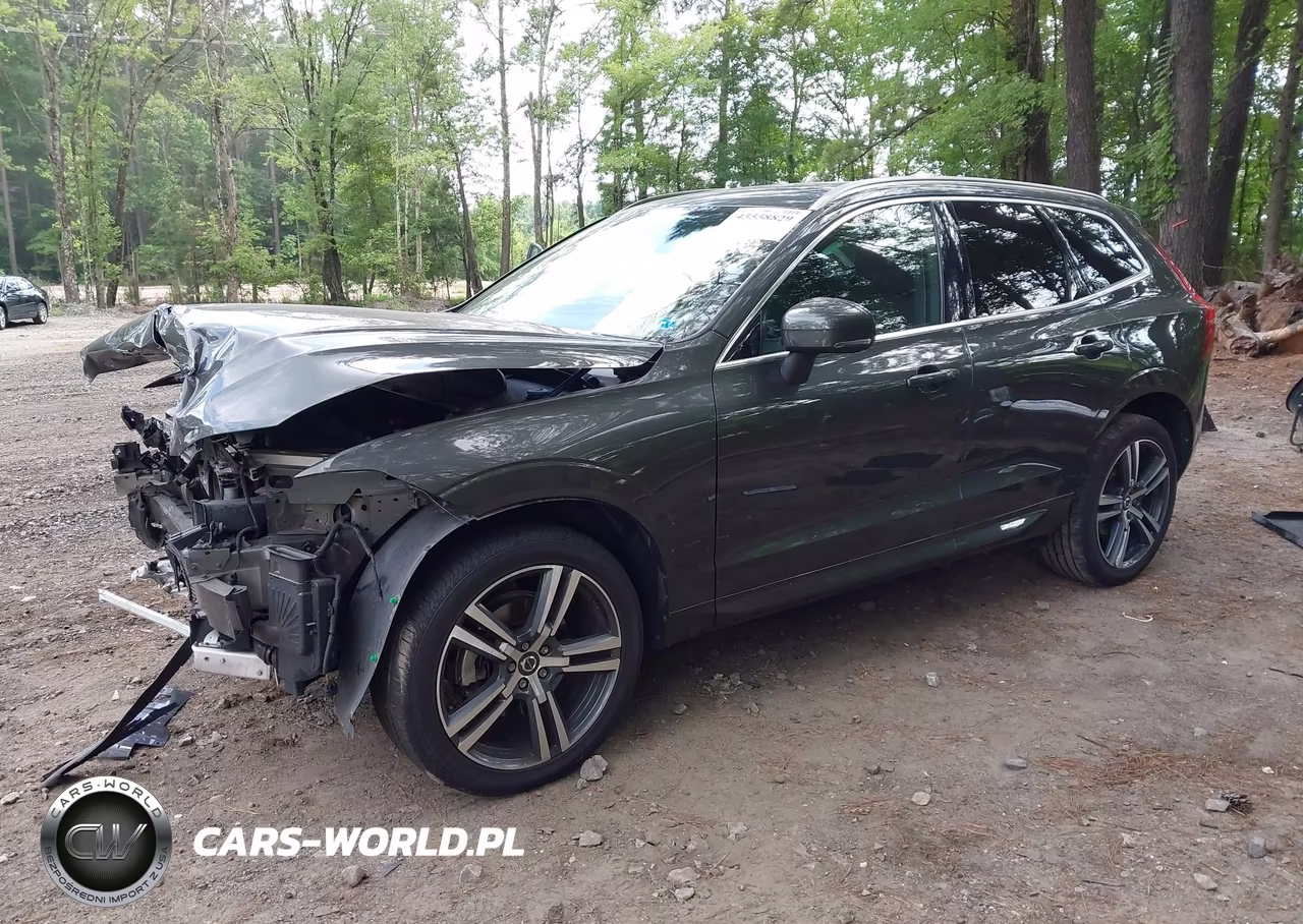 2019 Volvo Xc60 T5 Momentum VIN:LYV102RK2KB215566 - 2