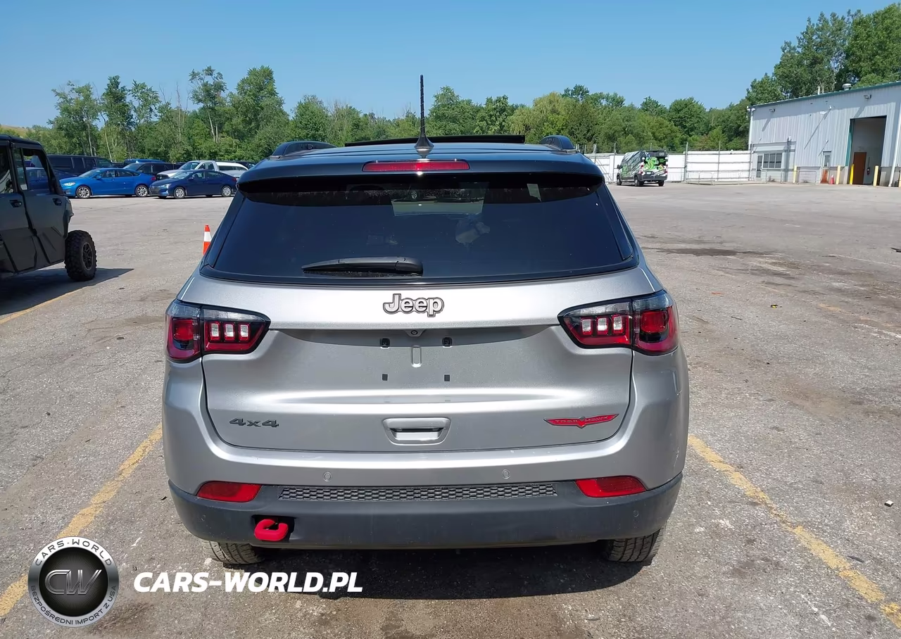 2023 Jeep Compass Trailhawk 4X4 VIN:3C4NJDDN0PT525427 - 15