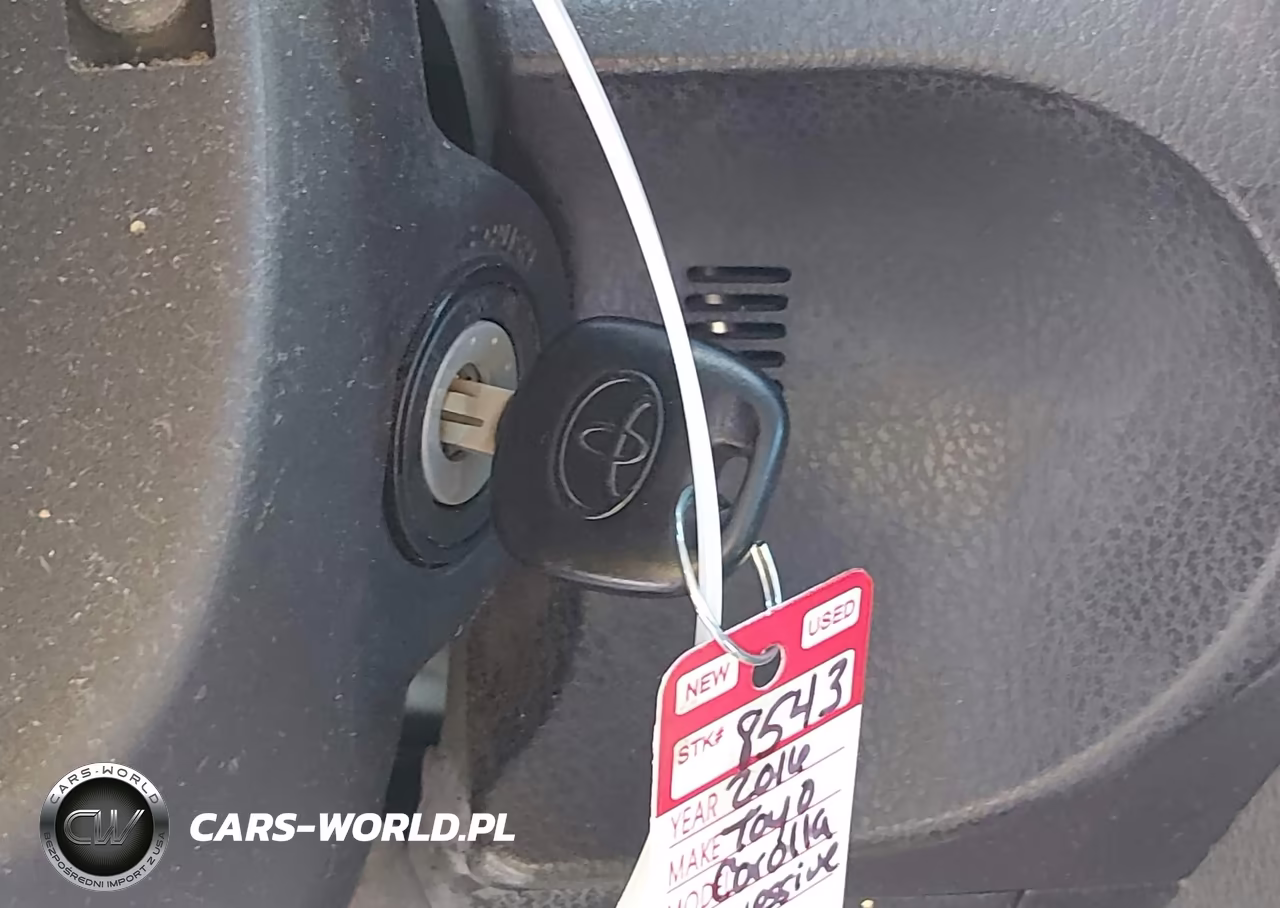 2016 Toyota Corolla L VIN:5YFBURHE0GP469851 - 11