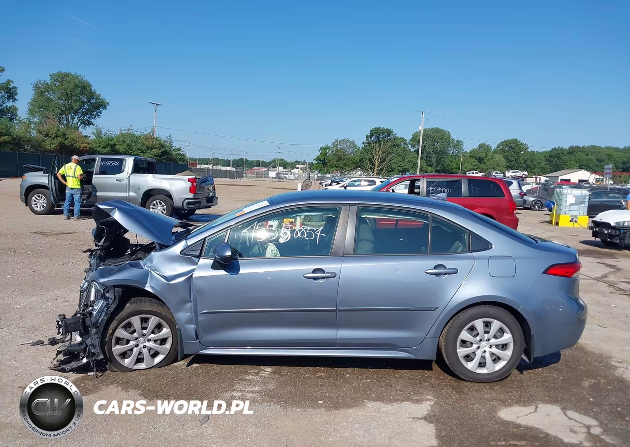 2021 Toyota Corolla Le VIN:JTDEPMAE3MJ145925 - 15
