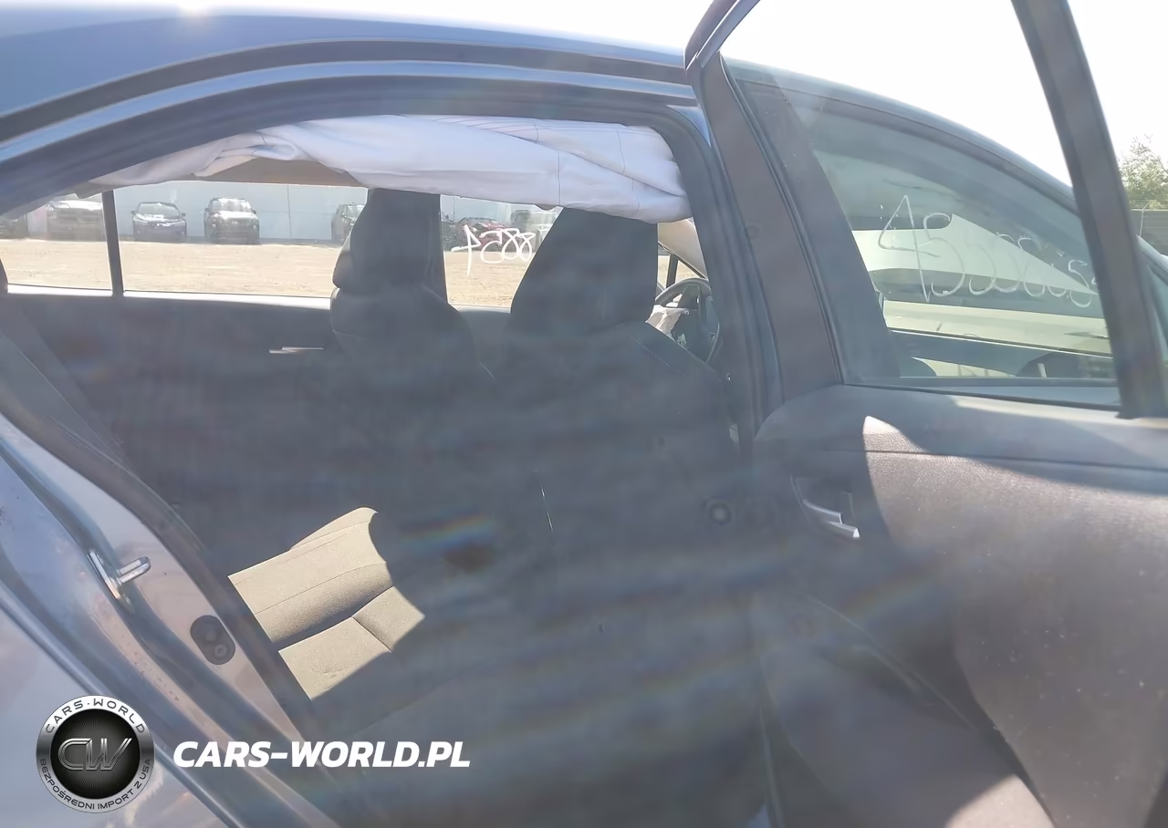 2021 Toyota Corolla Le VIN:JTDEPMAE3MJ145925 - 8